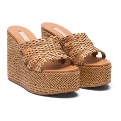 Avenida Wedge