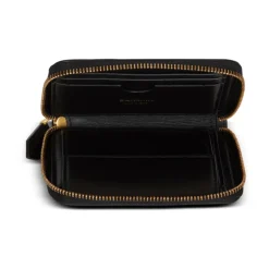 B-Buzz Zipped Leather Purse