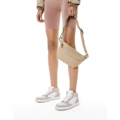 Beżowa skórzana torba biodrowa