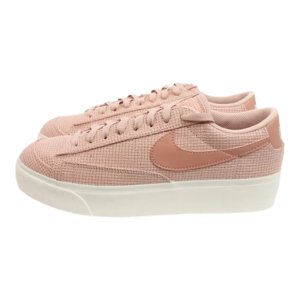 Blazer Low Platform