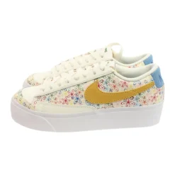 Blazer Low Platform