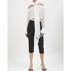 Camicia con spalle scoperte