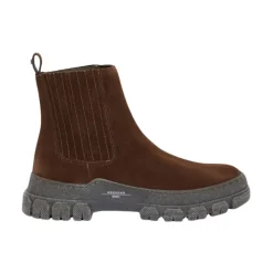 Chelsea ankle boot z klasycznymi elastycznymi wstawkami