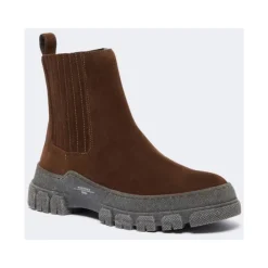 Chelsea ankle boot z klasycznymi elastycznymi wstawkami