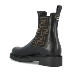 Czarne Skórzane Buty z Wzorem FF