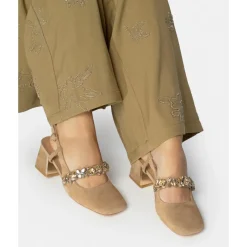Czółenka Slingback z Paskiem z Klejnotami