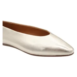 DAVA Ballerina