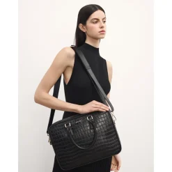Elegancka tłoczona torba na laptopa z skóry