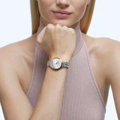Elegancki Złoty Zegarek Damski Wzór Attract