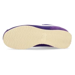 Field Low Cut Sneakers