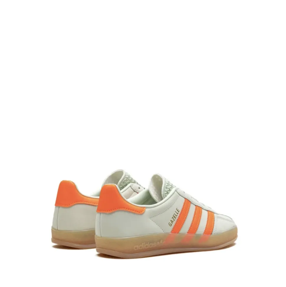Gazelle Indoor