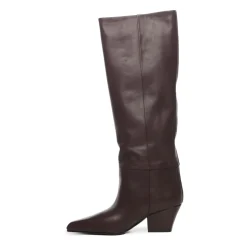 Jane Boot