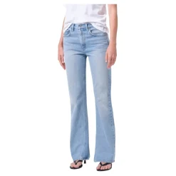 Kick Boot Jeans