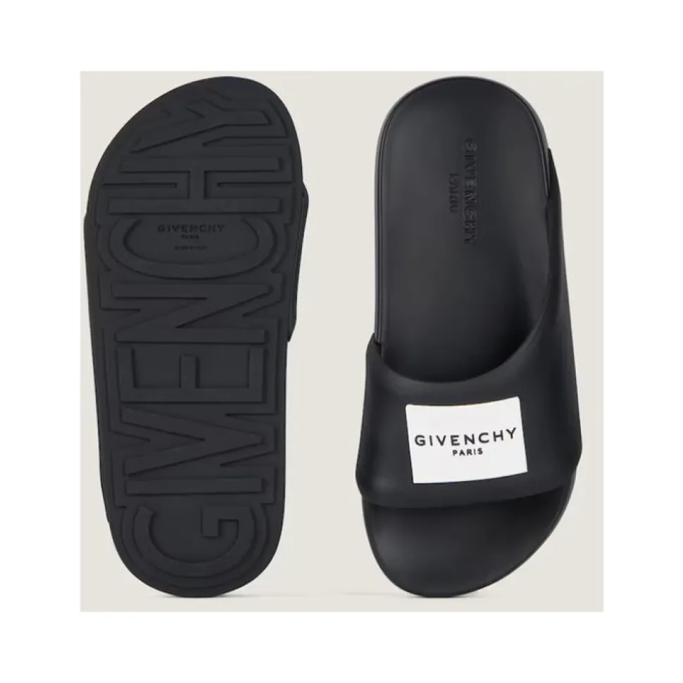Label Flat Mules