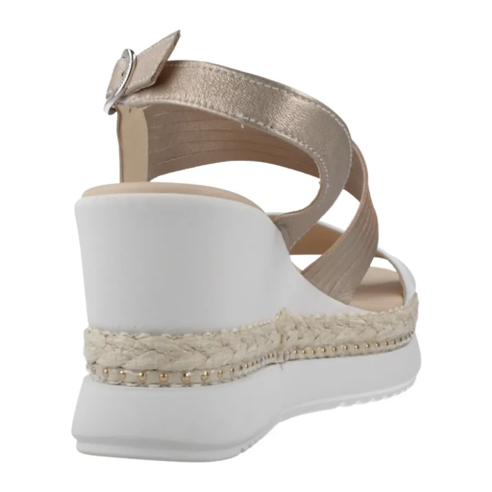 Loira Platform Sandal