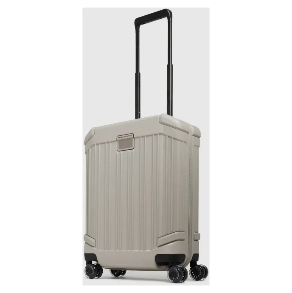 Personalizowana walizka kabinowa na 4 kółkach