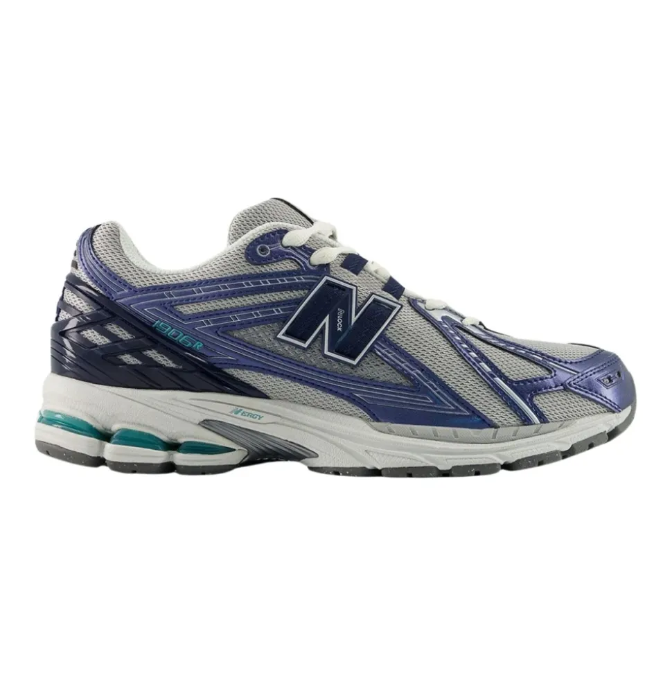 Running Shoes