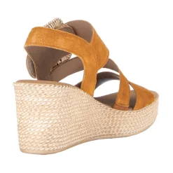 Sandaleno
