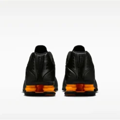 Shox R4