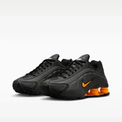 Shox R4