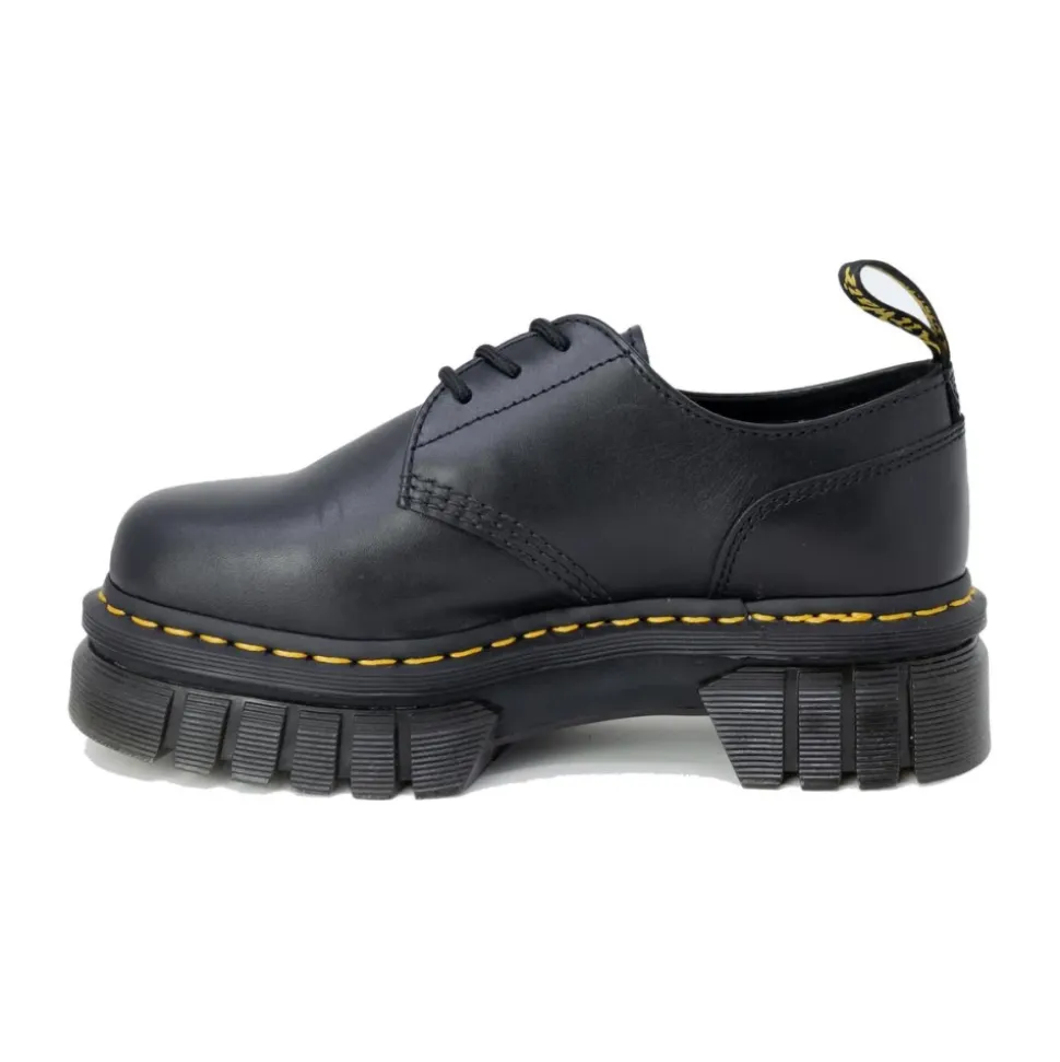 Skórzane buty sznurowane