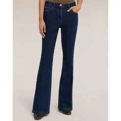 Straight Jeans