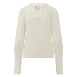 Sweter z detalami w kształcie węzła