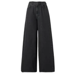 Vega Jeans