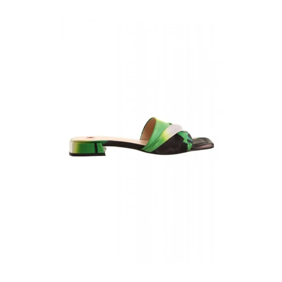 Verona Sliders