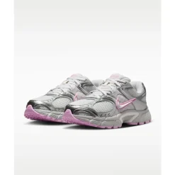 V5 RNR Sneakers